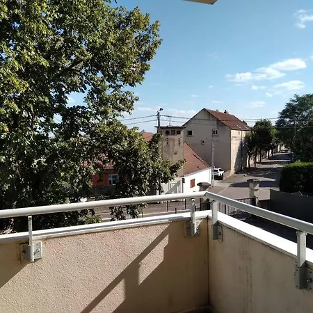 Rare Centre Magnifique 3 Pieces Proche Gare *