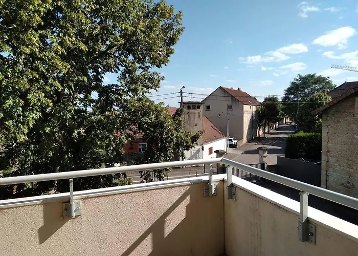 Rare Centre Magnifique 3 Pieces Proche Gare *